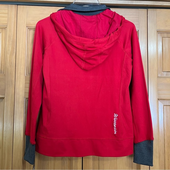 Colosseum Wisconsin Badgers Quarter Zip Hoodie Size Medium NWT - Picture 7 of 10